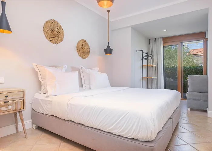 Hesperides * Pefkochori
